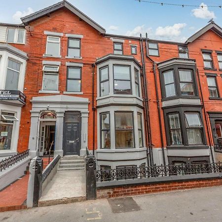 Charles Alexander Short Stay - Charnley House Apartments Blackpool Esterno foto