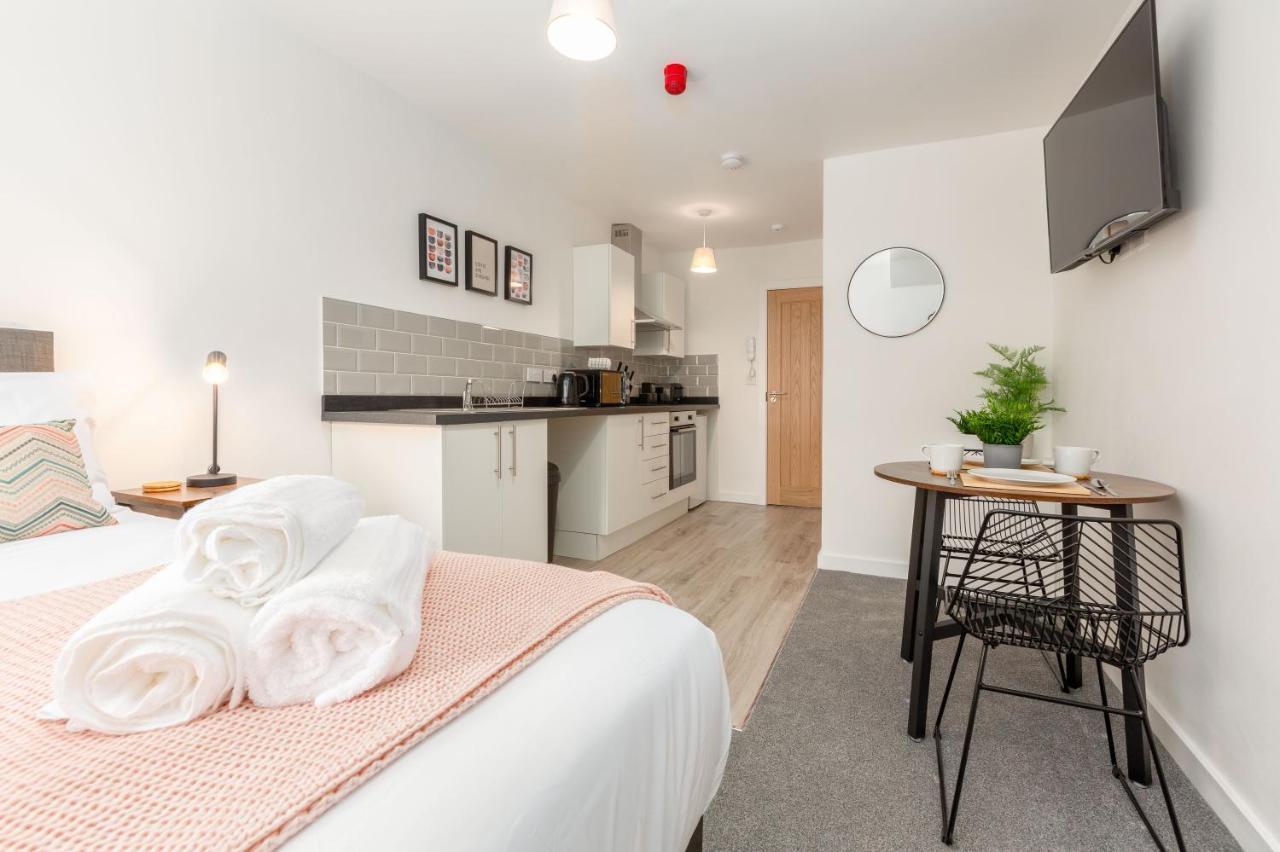 Charles Alexander Short Stay - Charnley House Apartments Blackpool Esterno foto