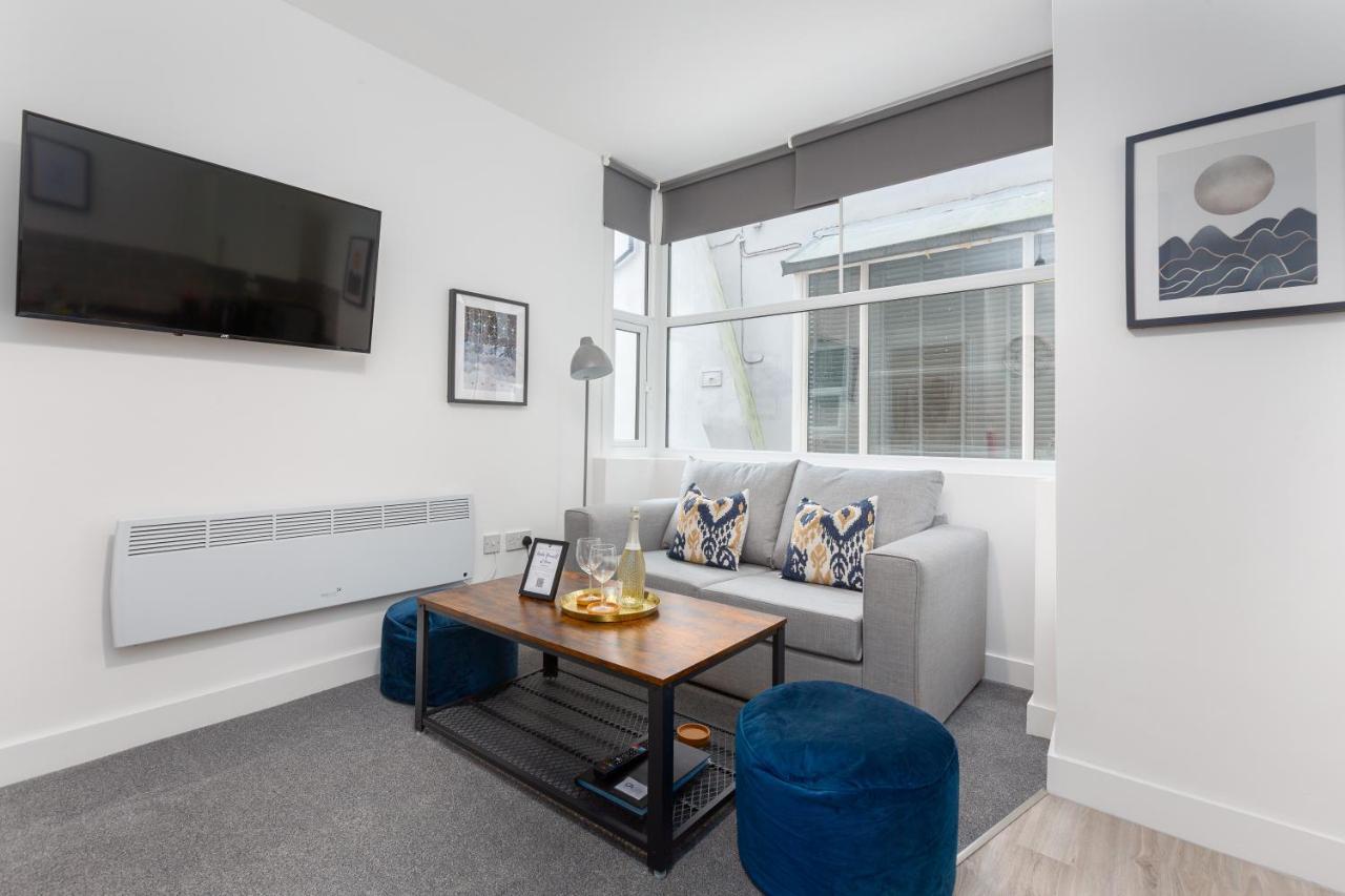 Charles Alexander Short Stay - Charnley House Apartments Blackpool Esterno foto