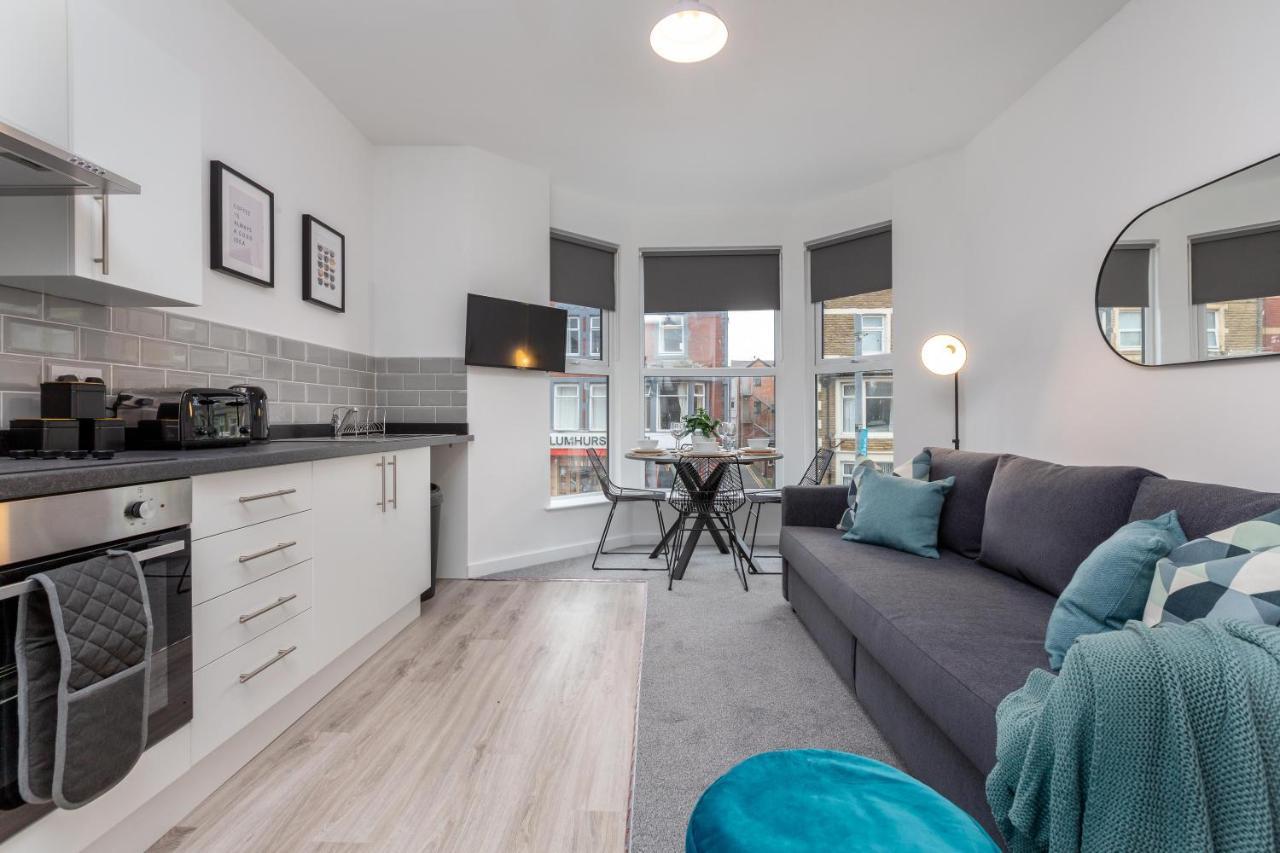 Charles Alexander Short Stay - Charnley House Apartments Blackpool Esterno foto