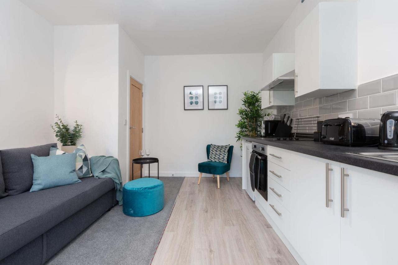 Charles Alexander Short Stay - Charnley House Apartments Blackpool Esterno foto
