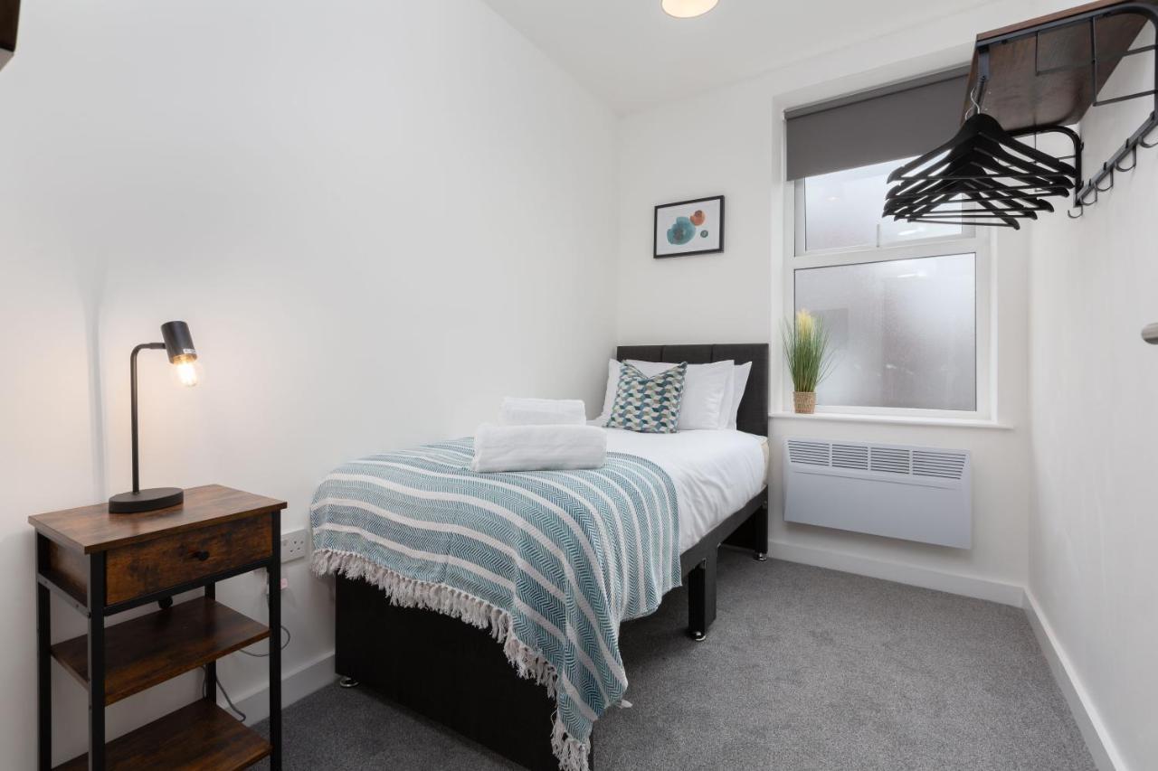 Charles Alexander Short Stay - Charnley House Apartments Blackpool Esterno foto