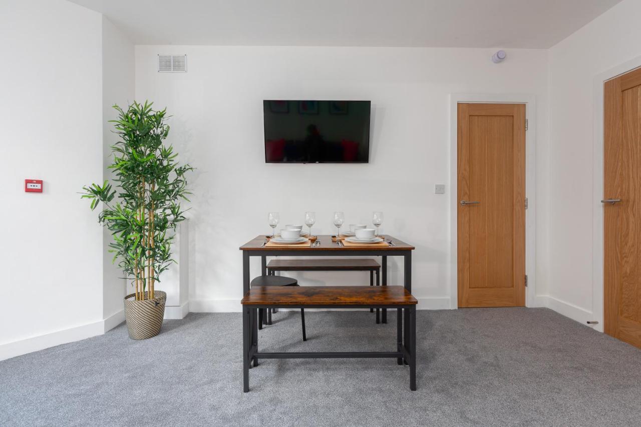 Charles Alexander Short Stay - Charnley House Apartments Blackpool Esterno foto