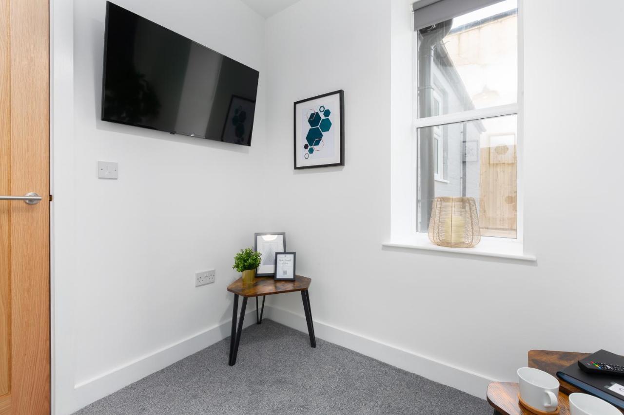 Charles Alexander Short Stay - Charnley House Apartments Blackpool Esterno foto